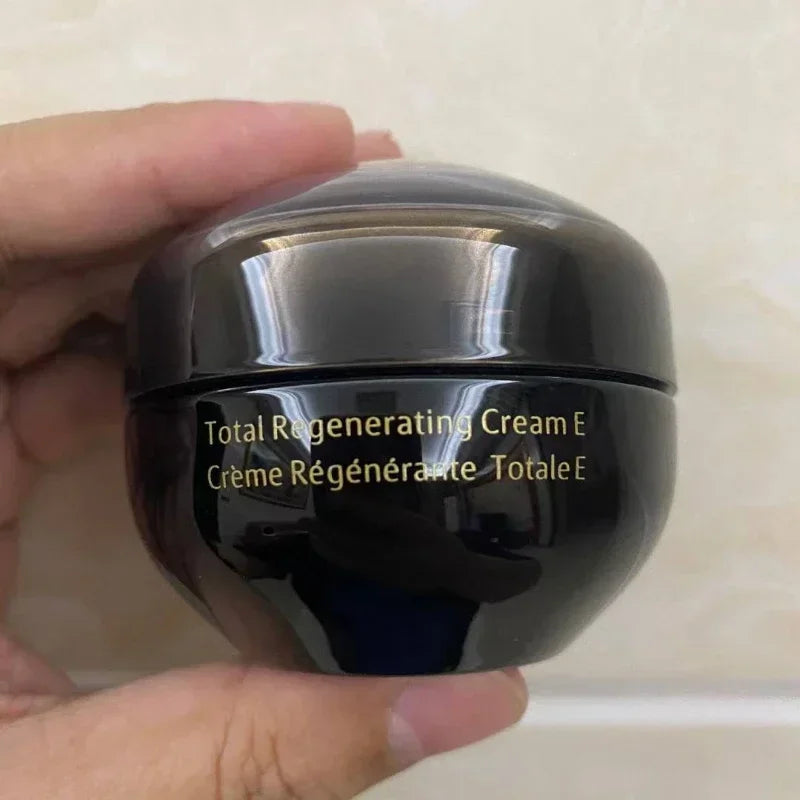 BON Soins de la peau Crème de nuit / Crème de jour Crème régénératrice totale 50 ml